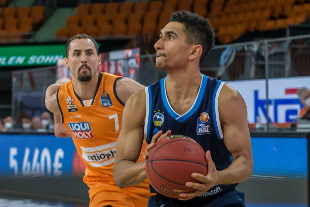 友的掩护创 友的掩护创