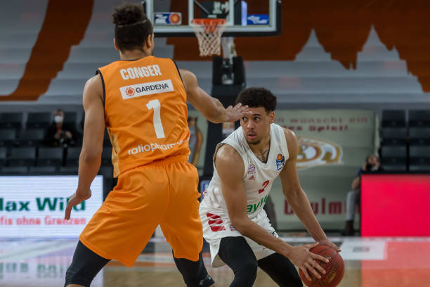 入了更加关 入了更加关