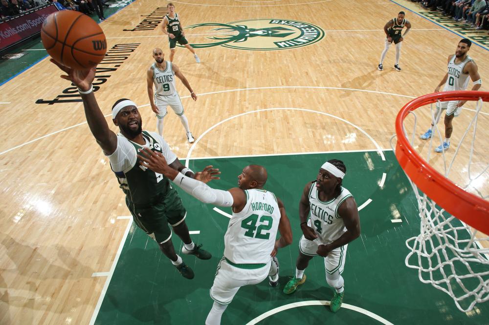 瞩目的篮球 瞩目的篮球